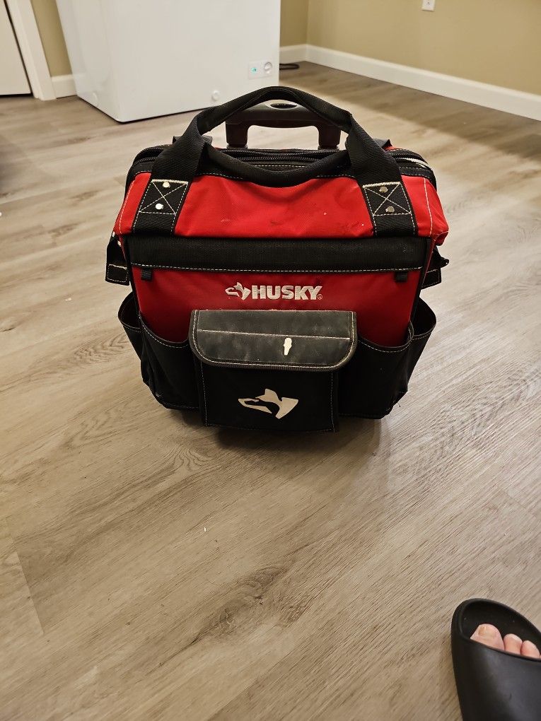 Husky Rolling Tool Bag