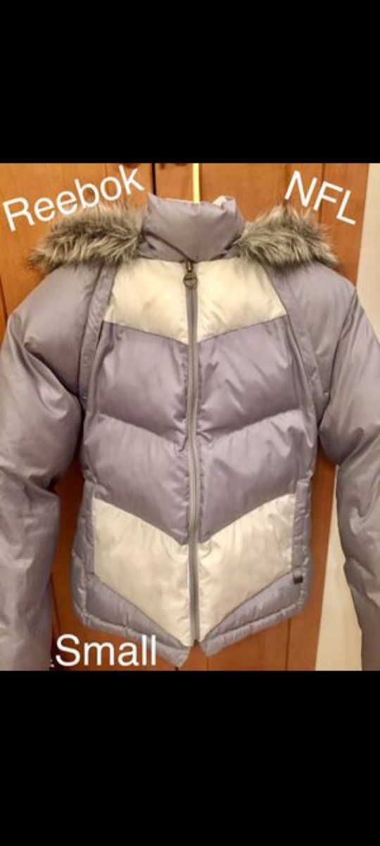 Official NFL Reebok Convertible Coat / Vest | Small | $45 OBO
