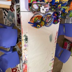 Large Art Table (Elfa) 