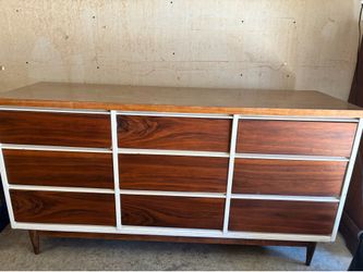 Mid-Century Modern 9-Drawer Wood Dresser