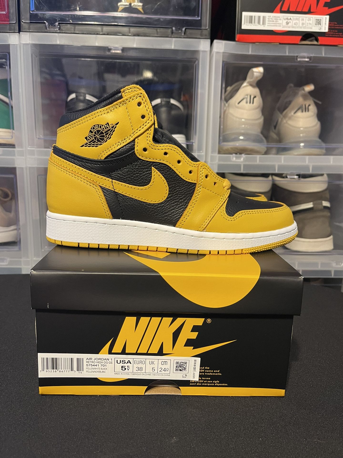 Air Jordan Retro “Pollen” Size 5y 7y