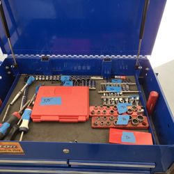 Big tool Sale, Lots Of Snap-on