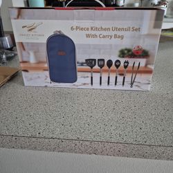 6-piece Kitchen Utensil Set With Carry Bag