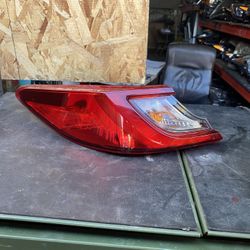 2025 2026 Toyota Camry Driver Left Taillight