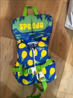 Speedo Kids' Life Jacket Vest - Green/Blue/Yellow: Zipper & Buckle Closure, 33 lbs and Under