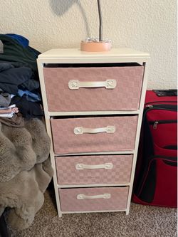 New White 4 Drawer Storage Unit with Free Lamp