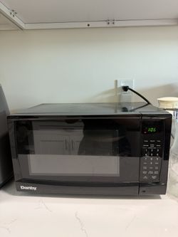 Microwave - Danby