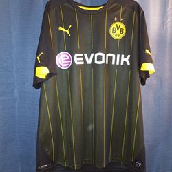 BVB Borussia Dortmund Soccer Jersey XL