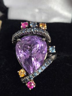 Teardrop amethyst silver ring