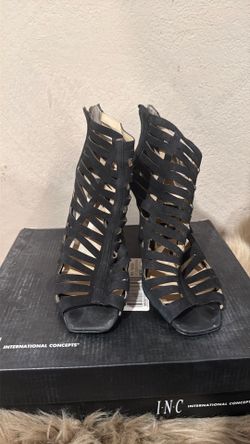 INC international concept Black womens hooker heels SIZE 7.5