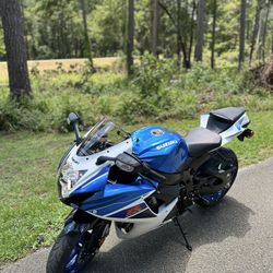2024 Suzuki GSXR 600cc