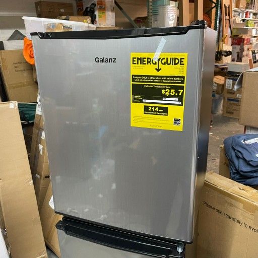 Galanz 2.7 Cu ft One Door Mini Fridge, Stainless Steel Look