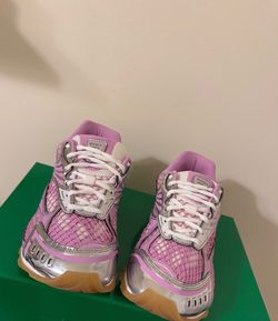 bottega sneakers sz 11