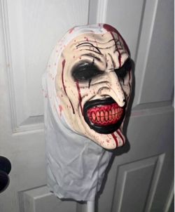 Terrifier mask