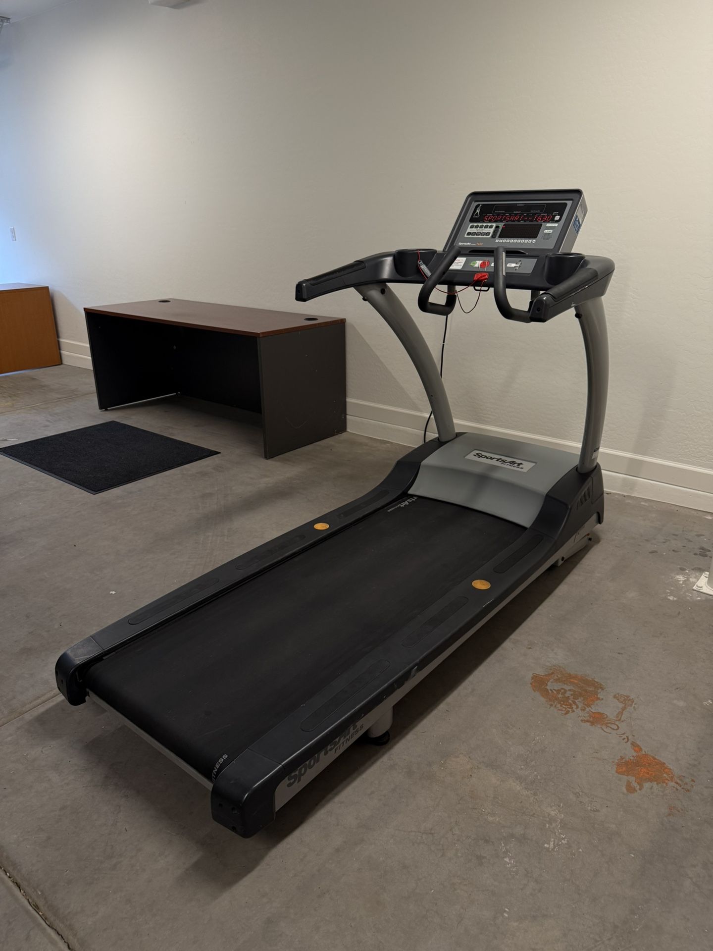 gym treadmill