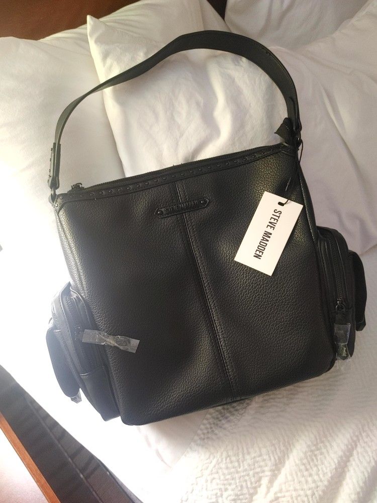 Steve Madden BGracie Handbag. BRAND NEW!!!