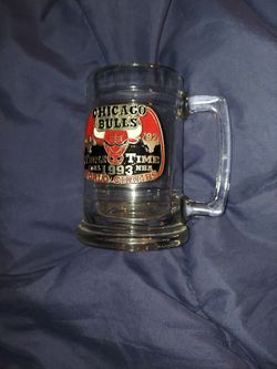 Chicago Bulls Triple Time World Champs Glass