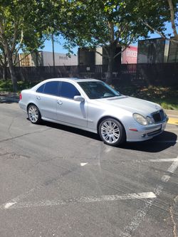 2006 Mercedes-Benz E-Class