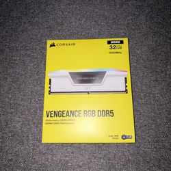 CORSAIR Vengeance RGB 32GB (2 x 16GB) 