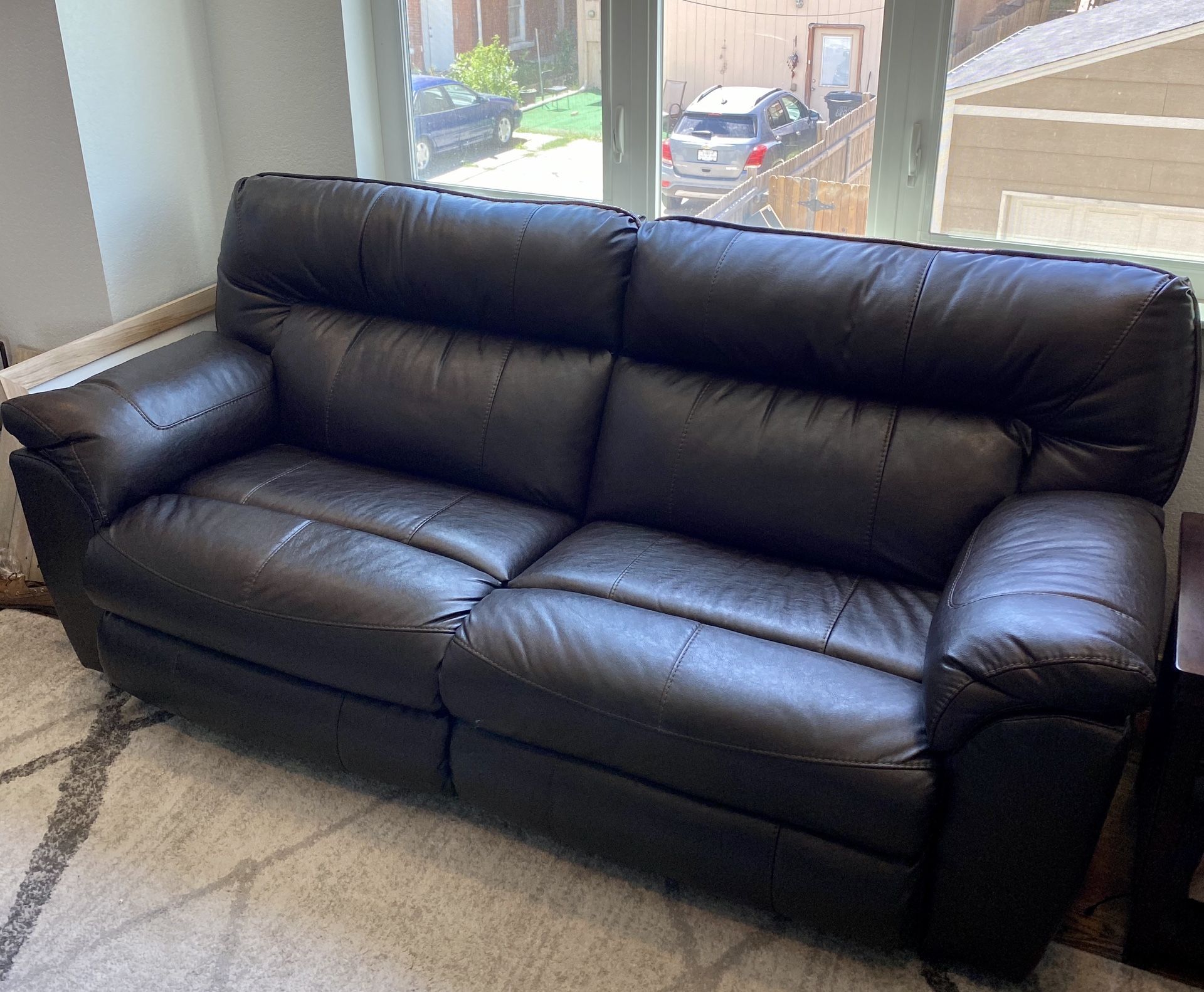 Set of 2 Matching Leather Couches