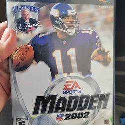 EA SPORTS NFL MADDEN 2002