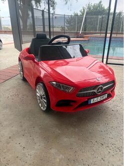 Ride on electric car