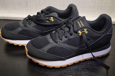 Under Armour UA Jogger Women’s 8.5 Black Metallic Gold – Excellent Condition
