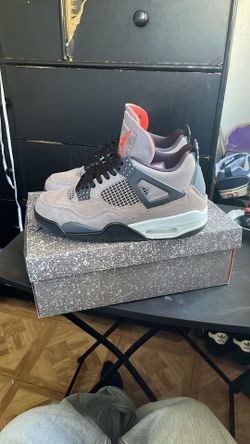 Jordan 4 Taupe Haze