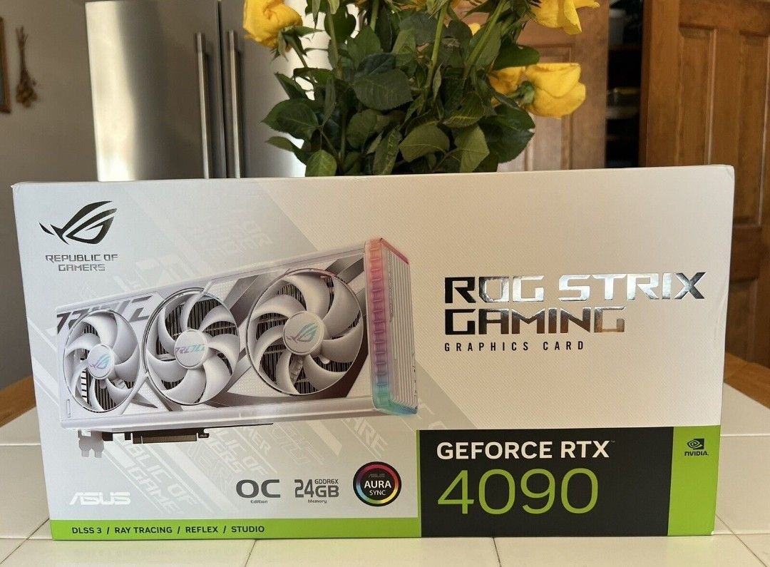 ASUS ROG STRIX RTX 4090 OC 24GB White New In Sealed Box