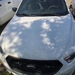 2019 Ford Taurus