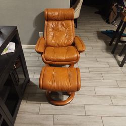 Leather Recliner 