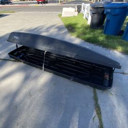 Thule Adventurer Rooftop Cargo Box 