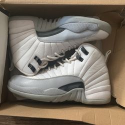 Wolf Grey 12s Size 4.5y 8/10 Condo $85