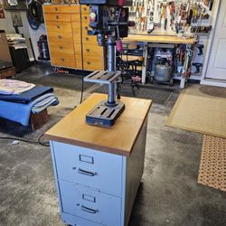 Craftsman 2/3 HP Drillpress & Rolling Cabinet