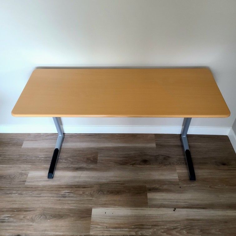 Desk -Natural Wood Color Laminated