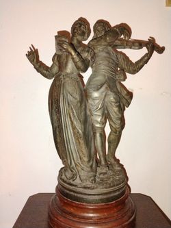 STATUE