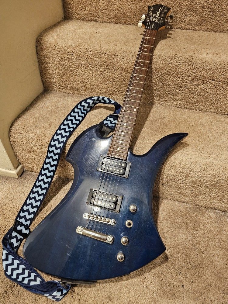 BC Rich Mockingbird Blue Platinum Series Excellent