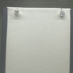 14K gold 1.0 carat earrings