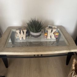 Coffee And End Tables 