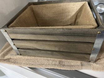 Med  Wood Box With Burlap Liner