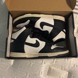 Panda Dunks