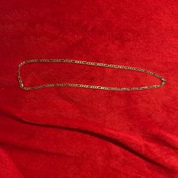gold pleaded Chain 
