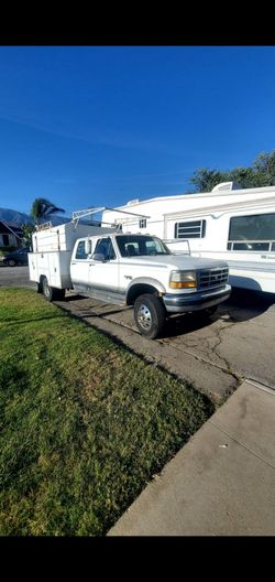 1993 F350 XLT 7.3 turbo diesel  4x4 crew cab mobile  welding  service rig with welder