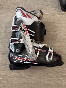 Nordica Sportmachine 90 Ski Boots - Size 27.5 (315mm)