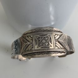 Silver Cuff bracelet 