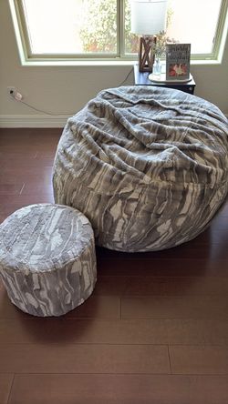 Lovesac Gray Plush Beanbag+ottoman