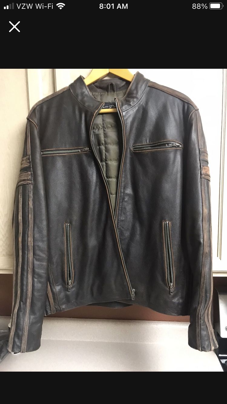 Men’s Leather Motorcycle Jacket Sz Lg Brand New Never Worn