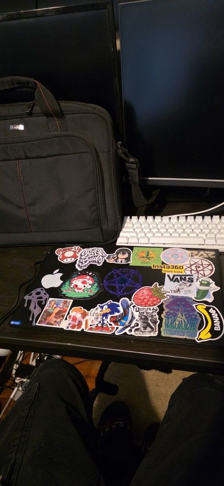 300Hz Omen Laptop RTX2060 i7