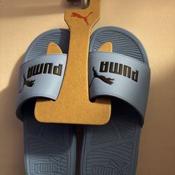 Blue Puma Men’s Slides Size 8