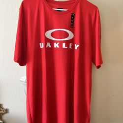 Oakley Men’s Shirt 